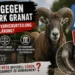 PETA gegen Wildpark Granat: Öffentliches Tribunal statt seriöser Aufklärung? 9 PETA Wildpark Granat Kritik: Titelbild mit Mufflon im Naturwildpark Granat und kritischer Darstellung der erneuten PETA-Vorwürfe.