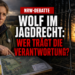 Wolfsregelung NRW: Tierärztin Barbara Seibert vor Weidefläche und Wolf hinter Schutzzaun zur Debatte um das Jagdrecht.