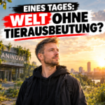Malte Zierden bei der Filmpremiere von „Eines Tages“ vor einer futuristischen Kulisse ohne Tierausbeutung.